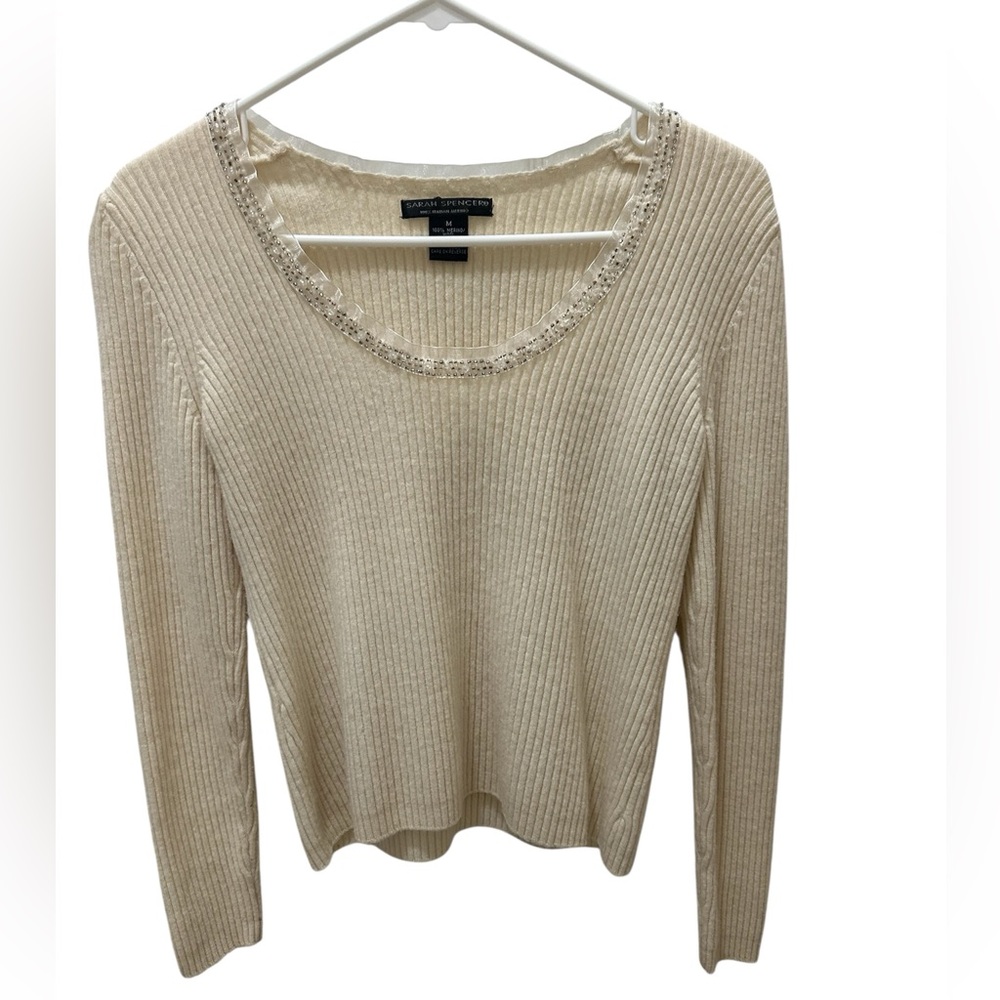 SARAH SPENCER 100% merino Wool cropped sweater size Medium ribbed knit cream